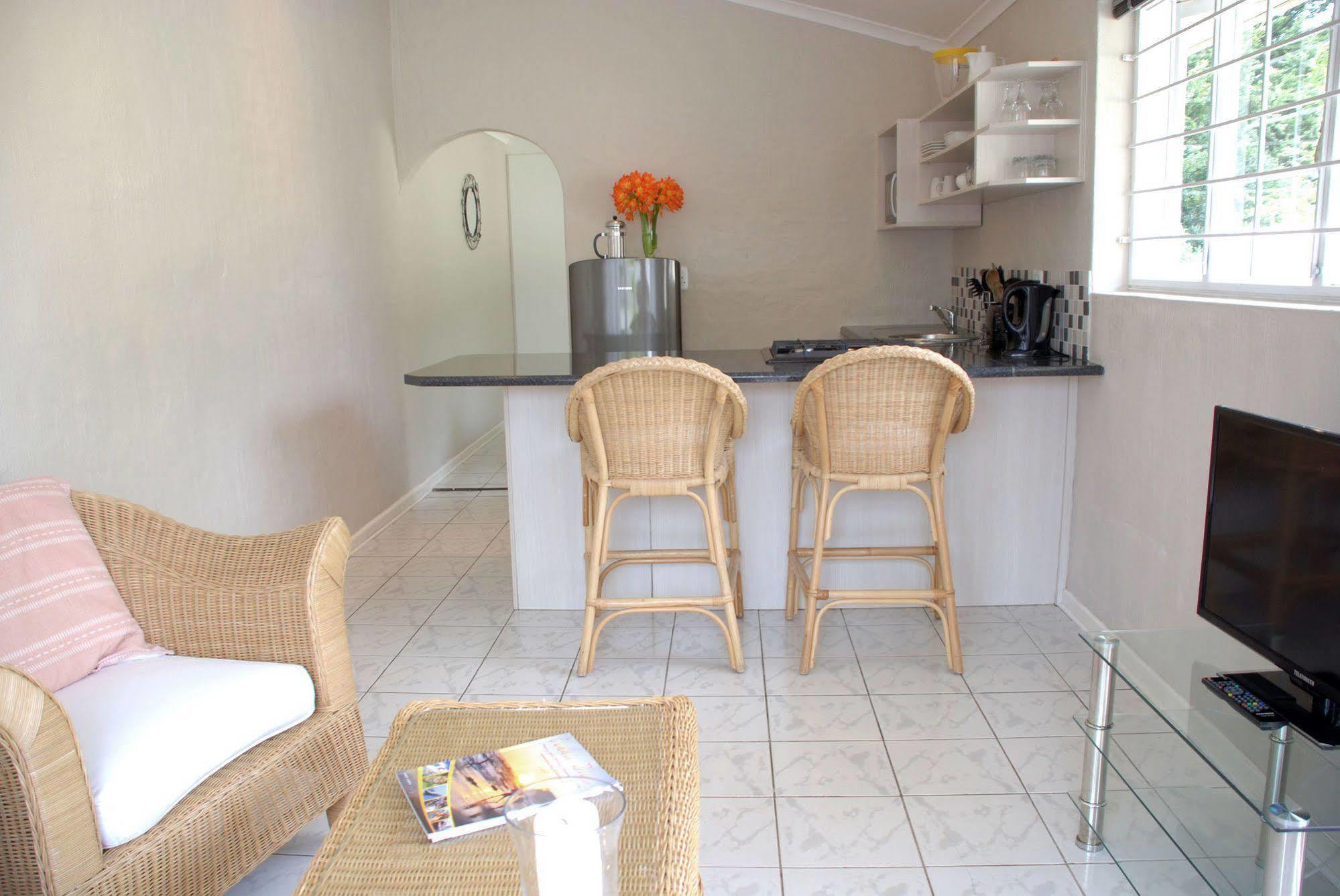Mandalay Guest House Plettenberg Bay Dış mekan fotoğraf